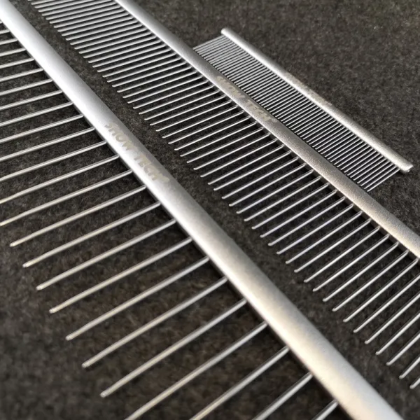 Show Tech featherlight Comb