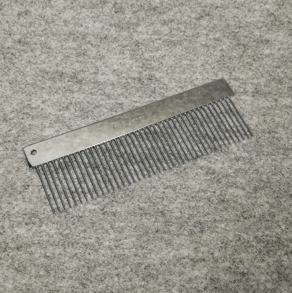 Spratts Kamm No. 84