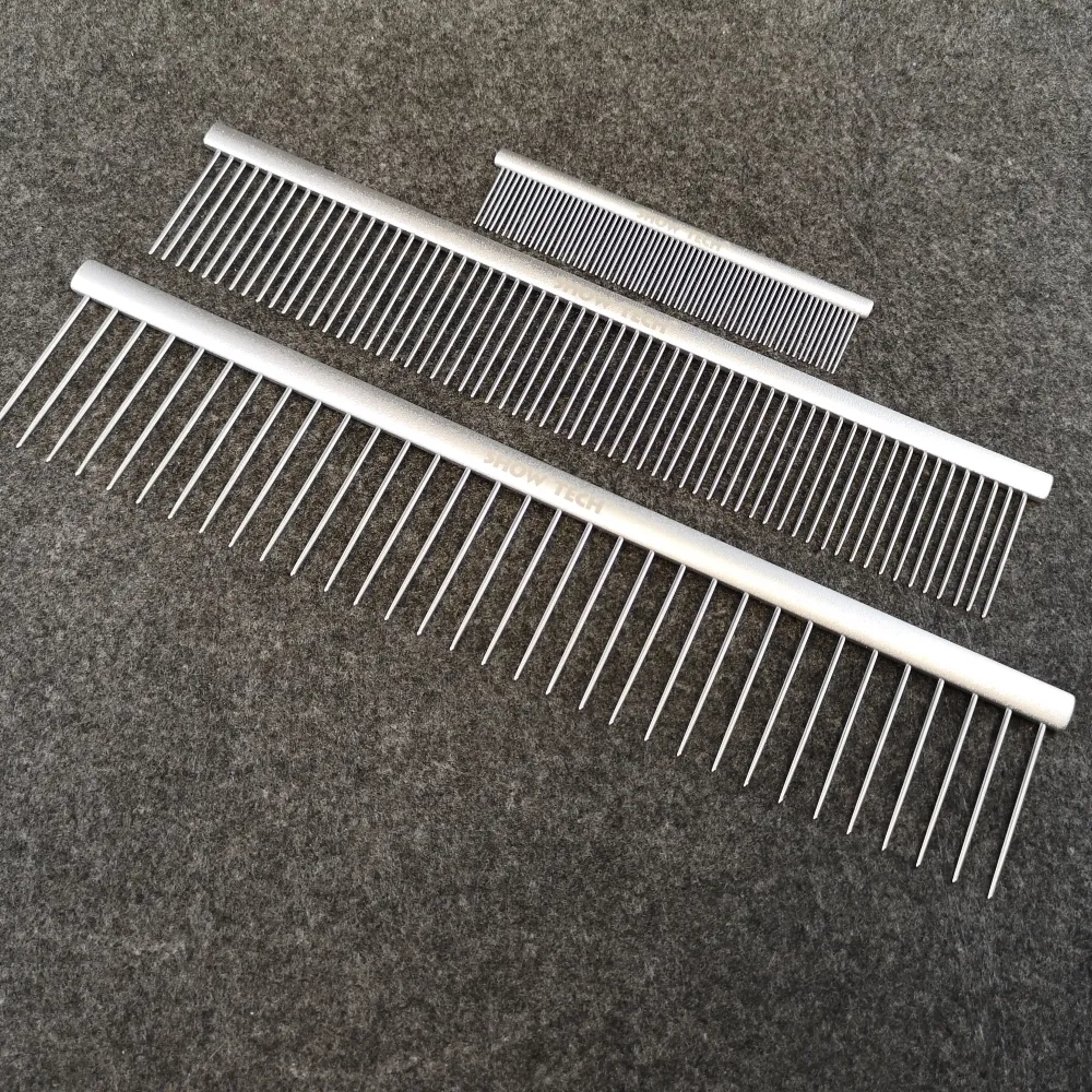 Show Tech featherlight Comb