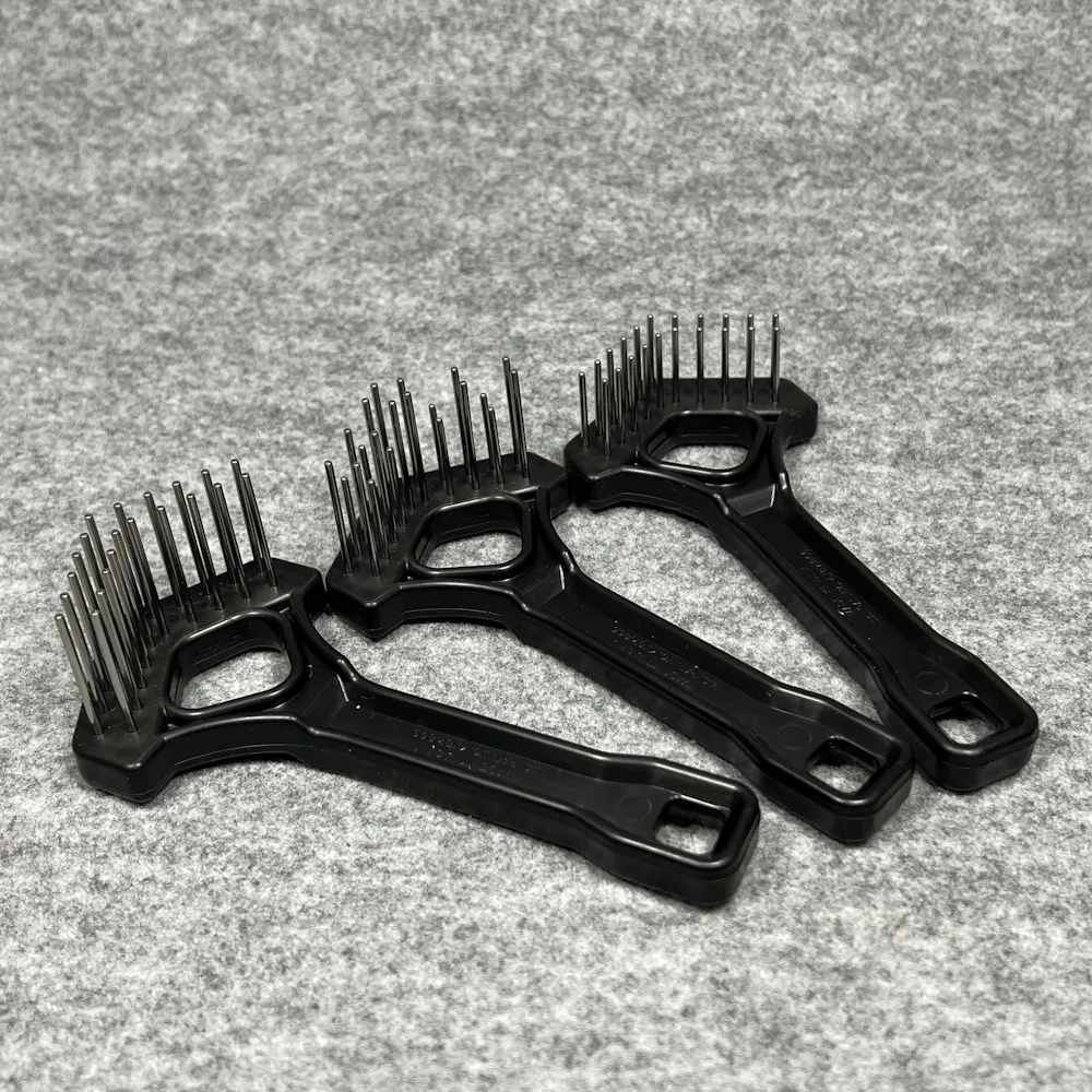 Untangler - Ultimate Detangler Rake